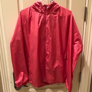 Nike Windbreaker salmon color